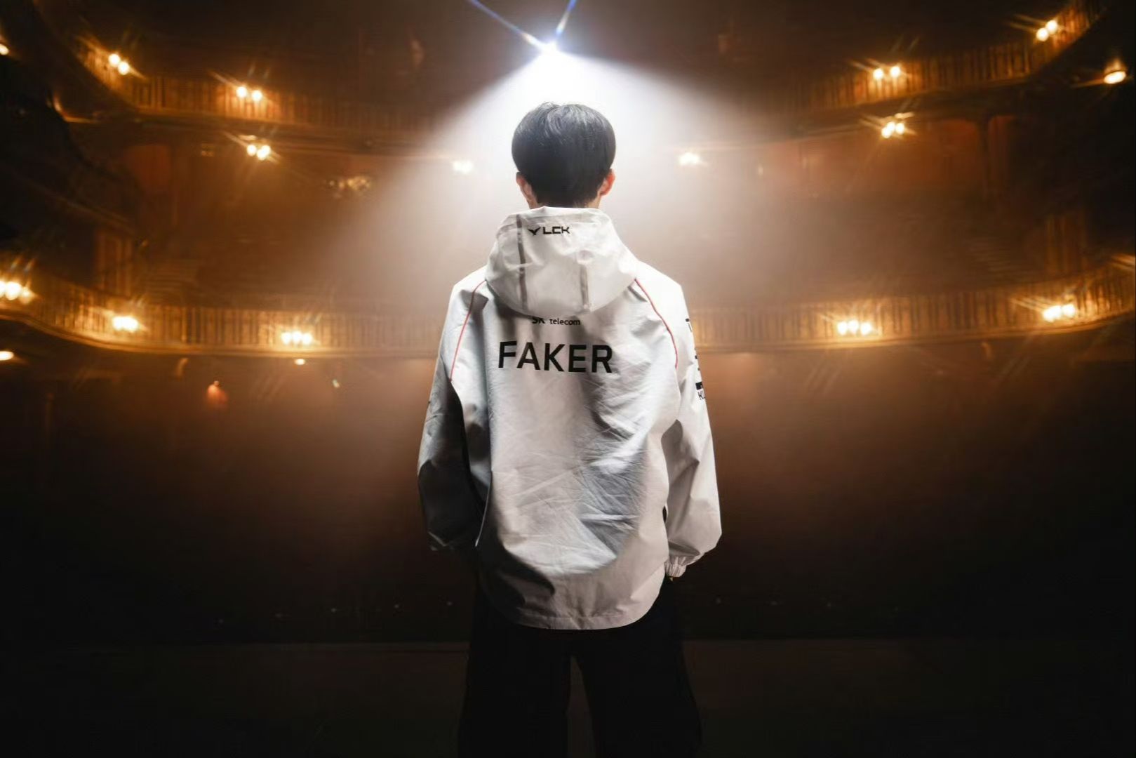 sheer ：第一次上场打LPL很紧张，赢下来很兴奋