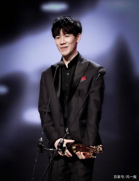 演一把Doinb就有2000，演员聊天记录曝光