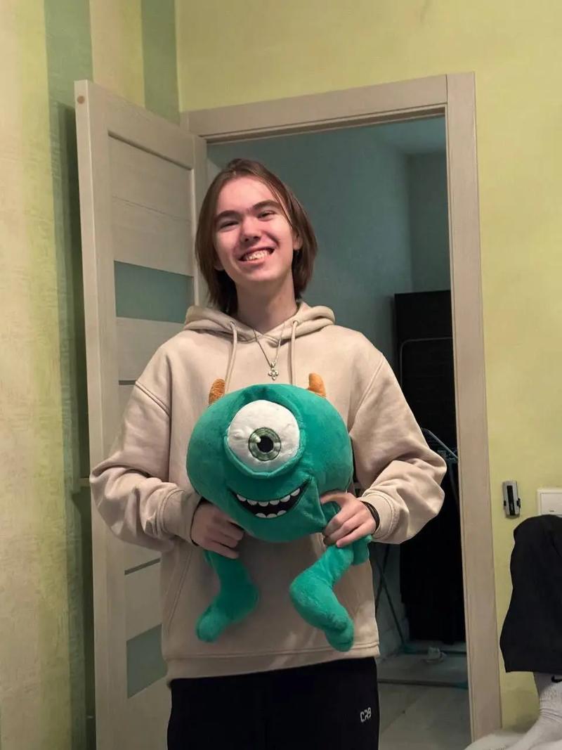 Peacemaker加入 Bad News Eagles 担任教练